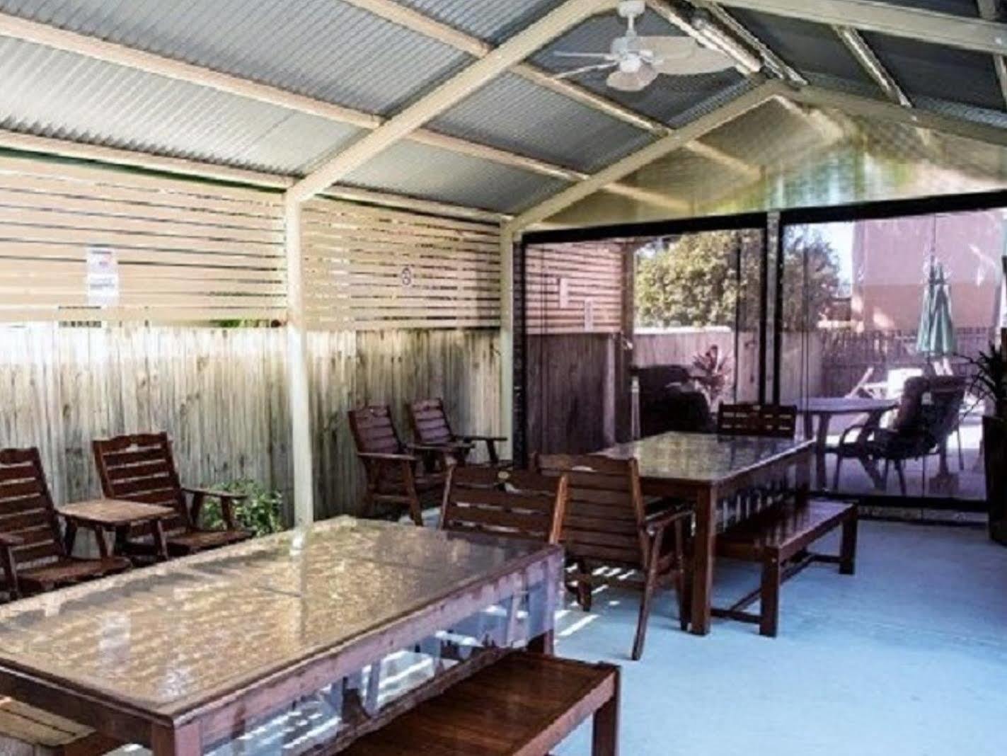 Garden City Motor Inn Brisbane Exterior photo